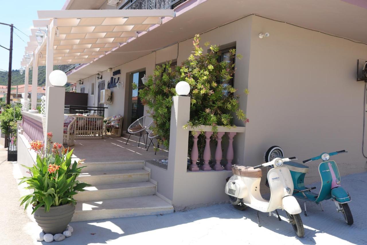 Hotel Michaela Poros  Esterno foto
