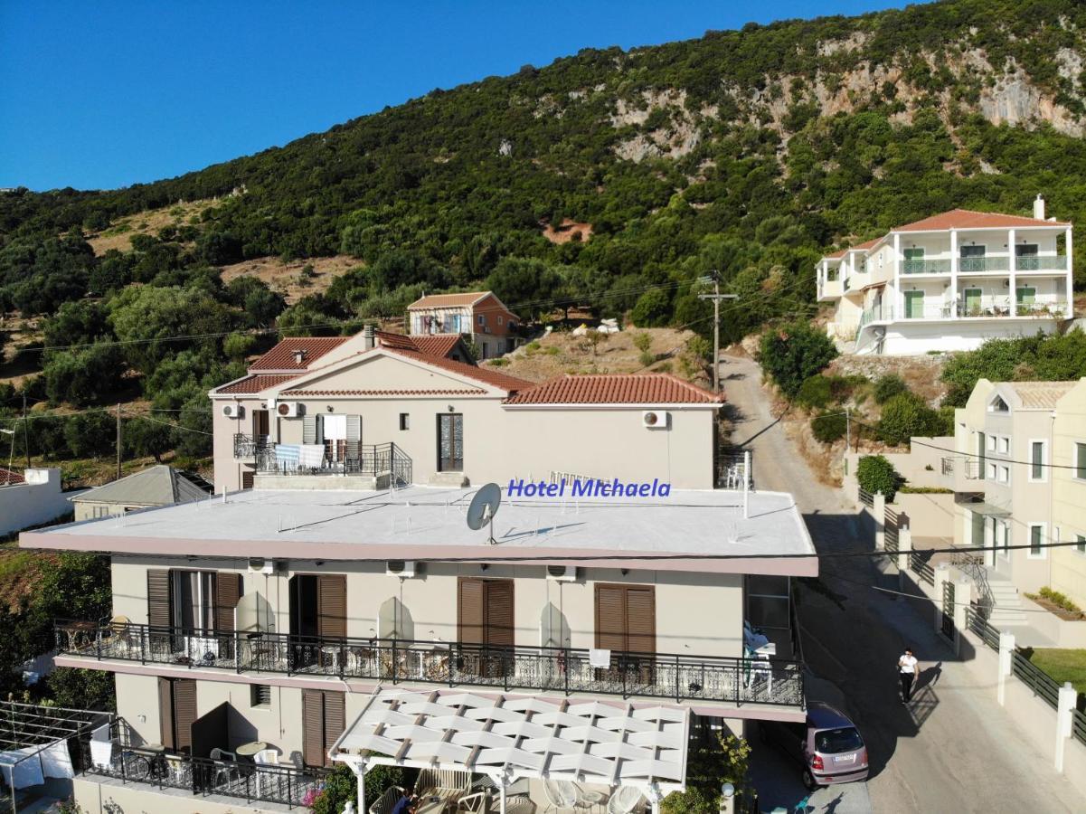 Hotel Michaela Poros  Esterno foto