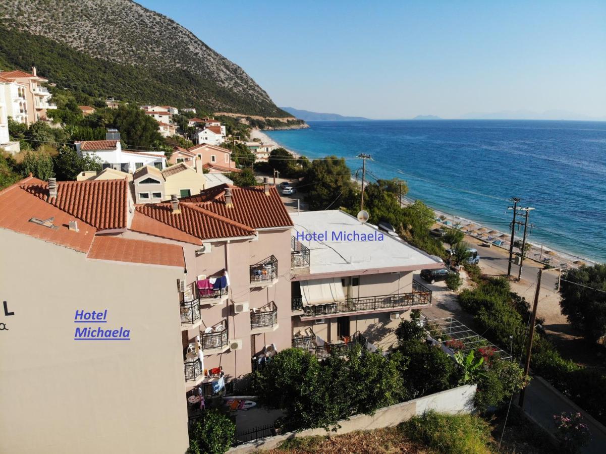 Hotel Michaela Poros  Esterno foto