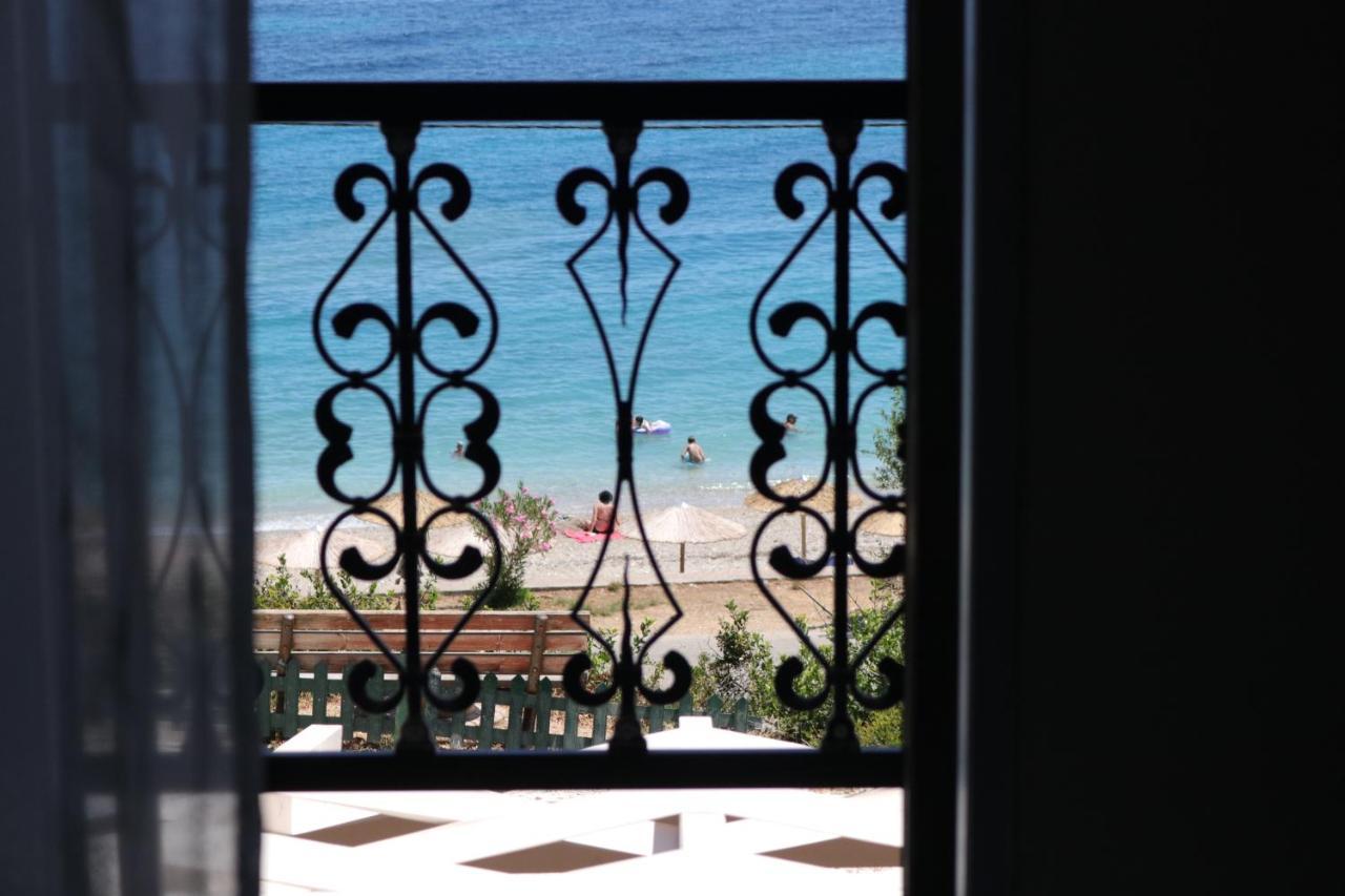 Hotel Michaela Poros  Esterno foto