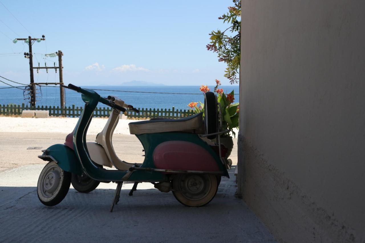 Hotel Michaela Poros  Esterno foto