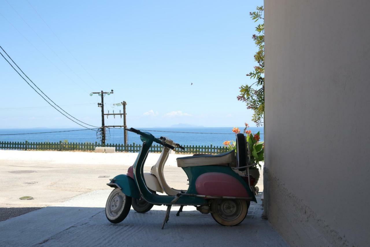 Hotel Michaela Poros  Esterno foto