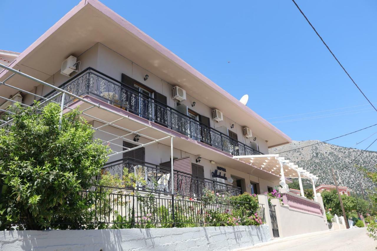 Hotel Michaela Poros  Esterno foto